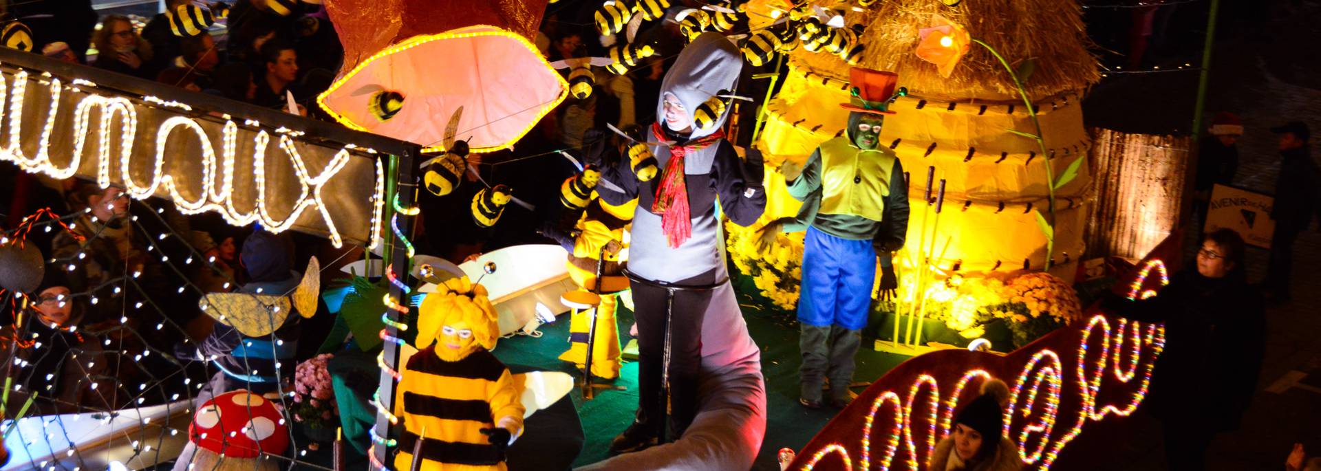 Umzug am Nikolaustag - Nikolauswagen - Sankt Nikolaus Epinal - Veranstaltungen Epinal