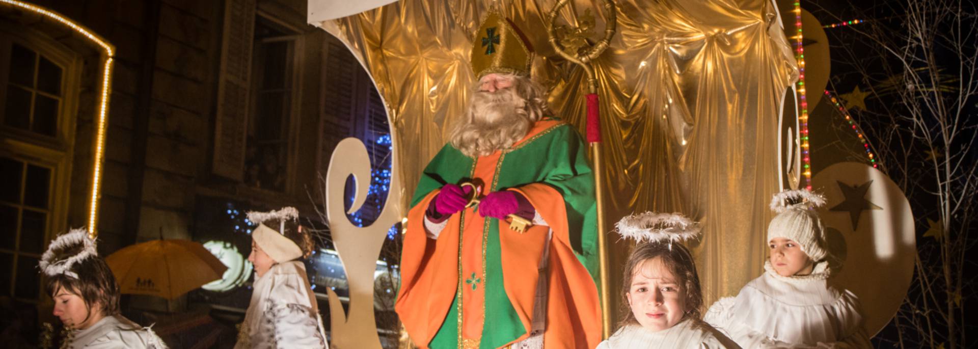 Umzug am Nikolaustag - Nikolauswagen - Sankt Nikolaus Epinal - Veranstaltungen Epinal