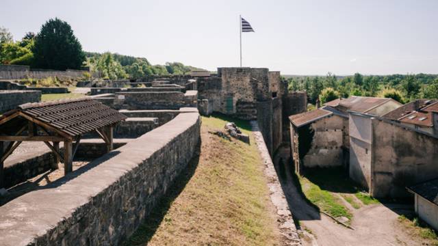 The fortress in Châtel-sur-Moselle