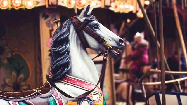 Tag des Mauritius Jahrmarkt - Kirmes von Epinal - Attraktionen von Epinal - Veranstaltungen von Epinal - Unterhaltung von Epinal - Riesenrad von Epinal