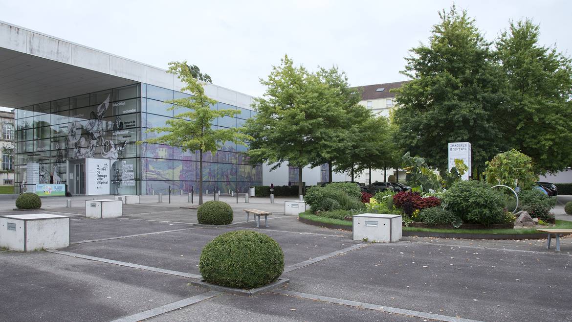 Stage 8 : 10.00 a.m. - Visit the site of Imagerie OR the museum - Musée de l’Image in Épinal 