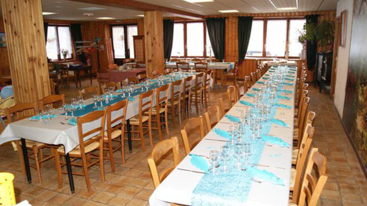 Step 2 : 12.30 p.m. – Lunch at an authentic farm inn
