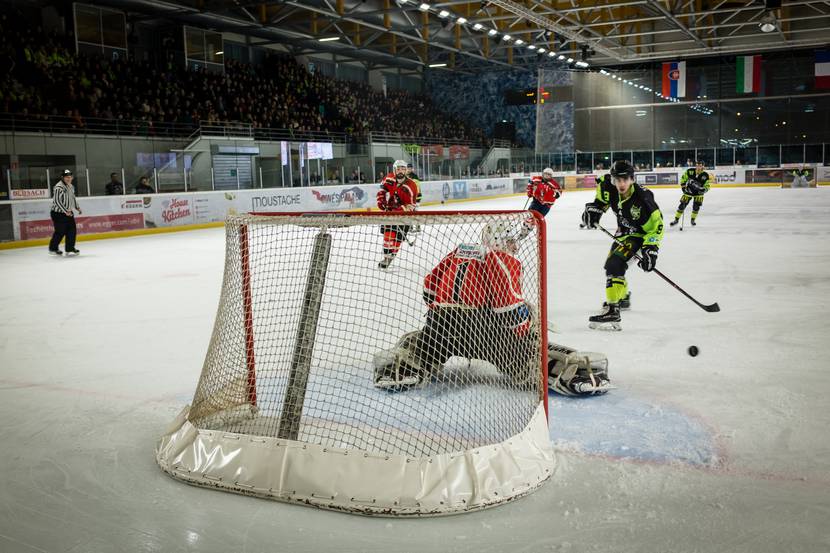 Eislaufbahn Epinal - Aktivität Epinal - Eishockey